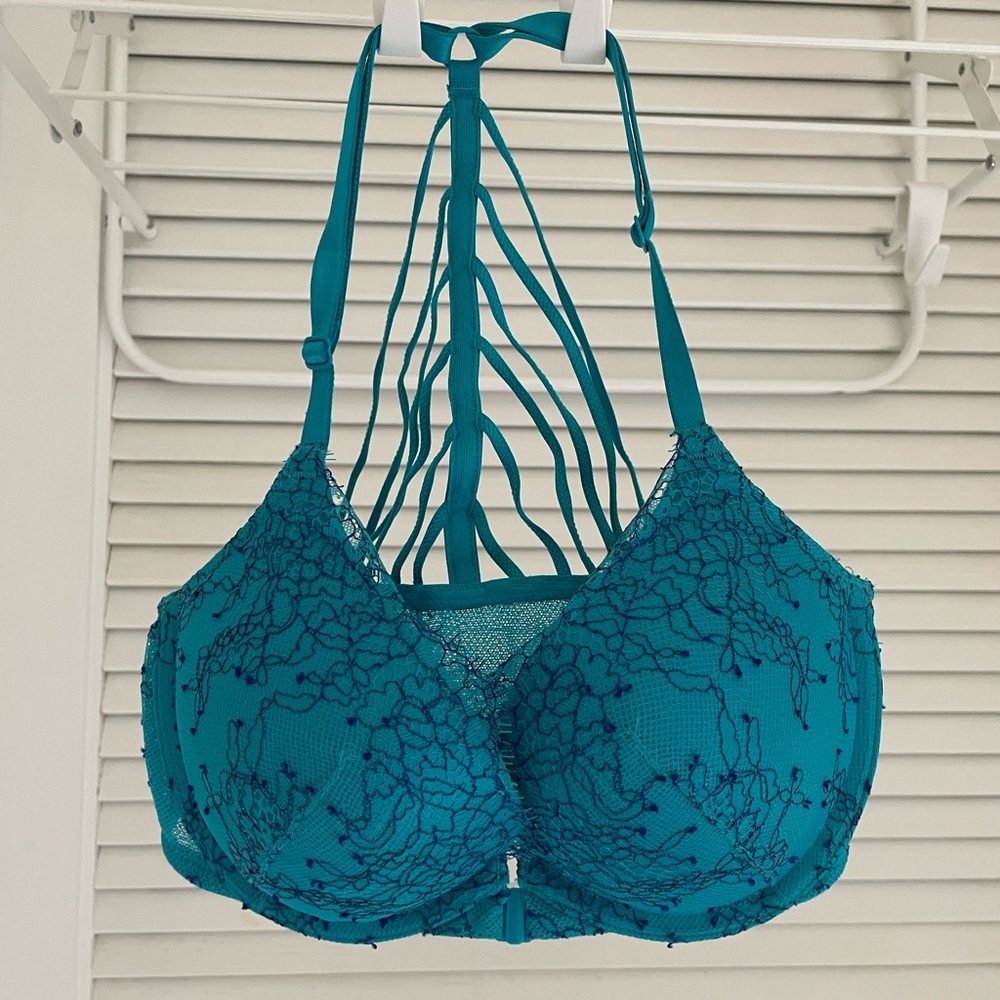 Victoria Secret Push-up Bra- 32C